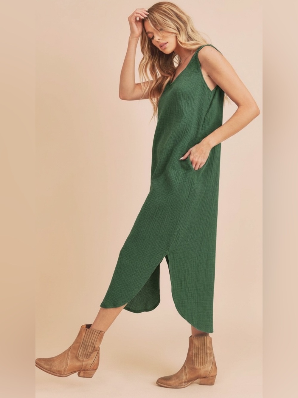 🌺Aemi + Co Round Neck Midi Tank Dress with Pockets